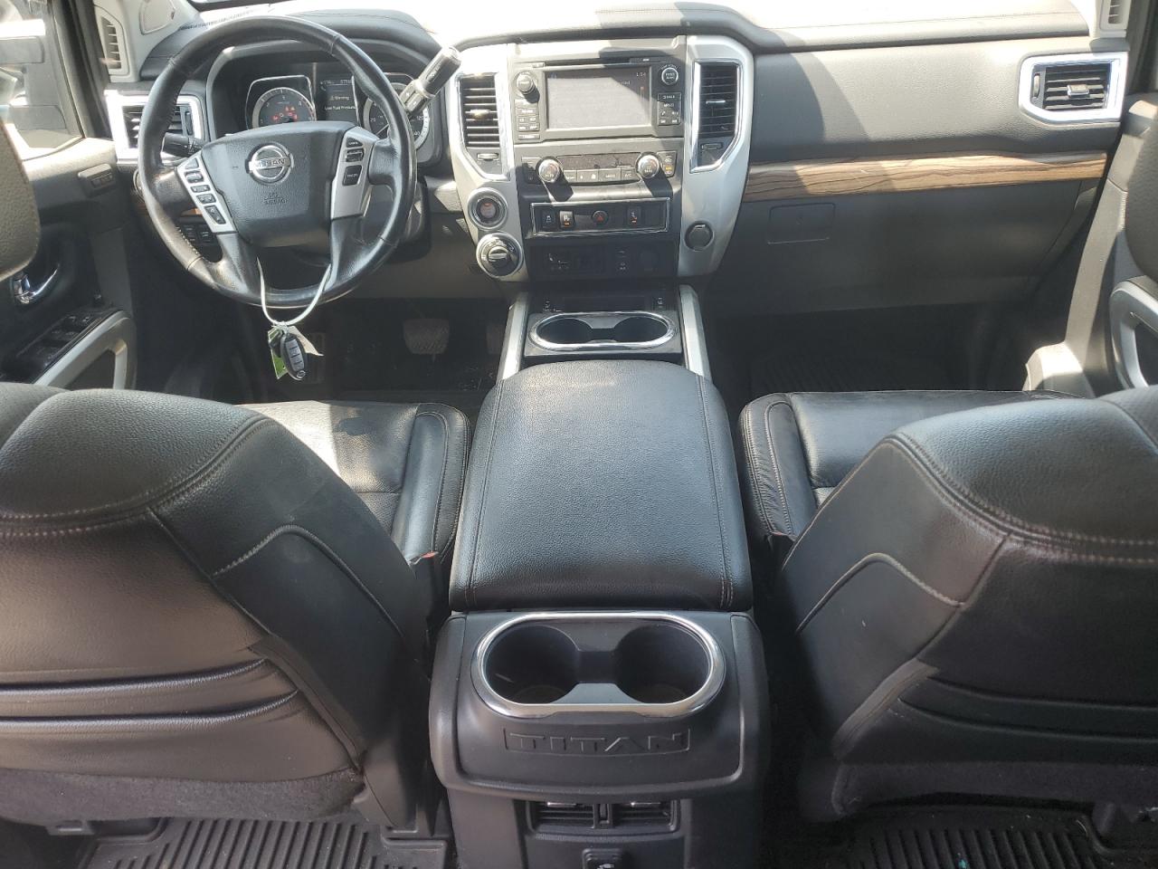 1N6BA1F41JN544210 2018 Nissan Titan Xd Sl