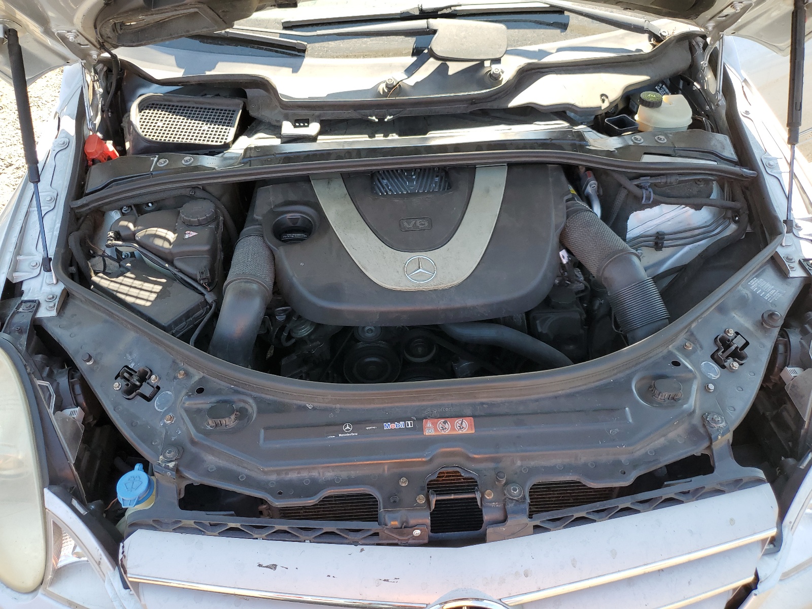 4JGCB56E58A075253 2008 Mercedes-Benz R 350