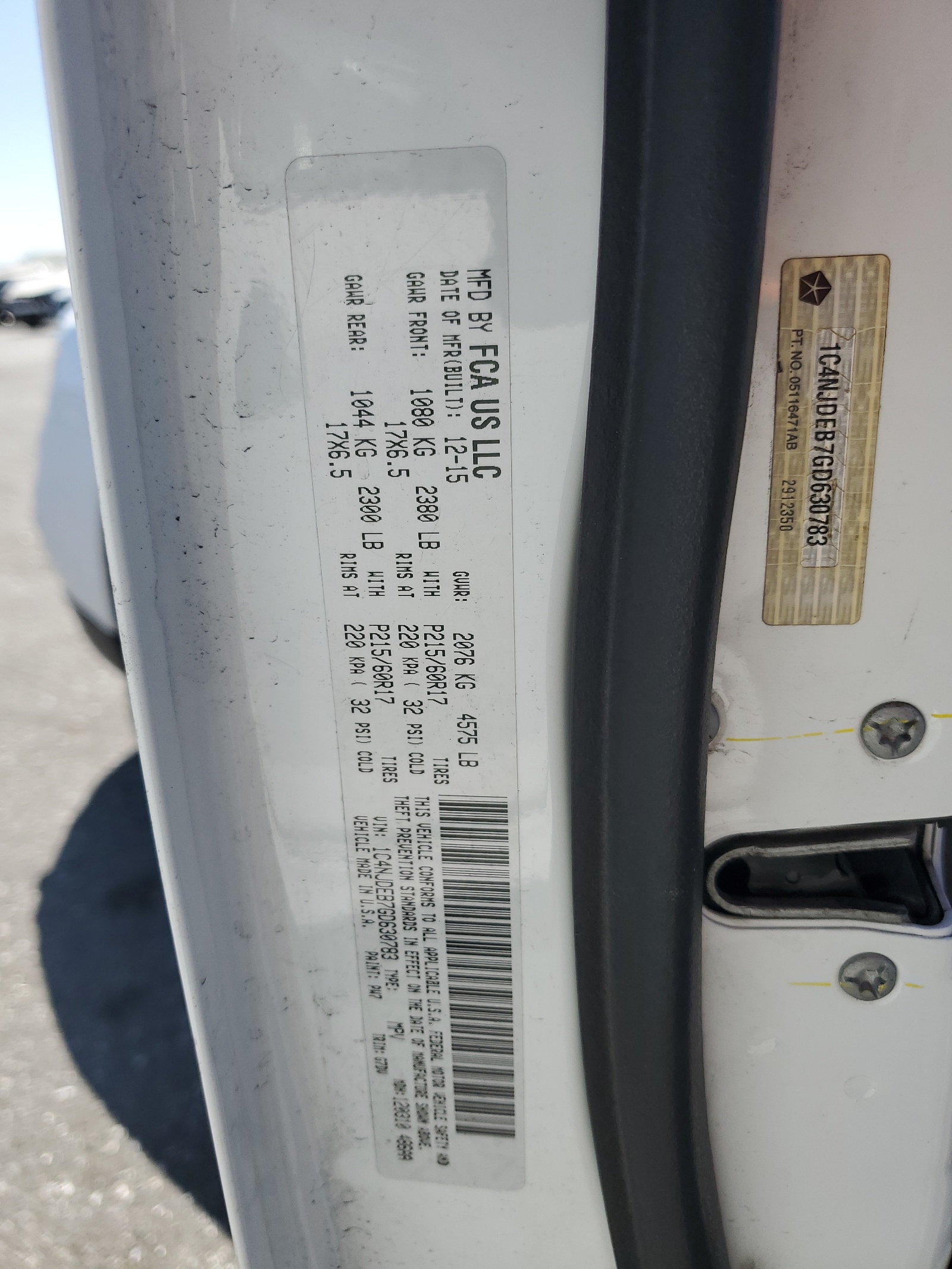 1C4NJDEB7GD630783 2016 Jeep Compass Latitude