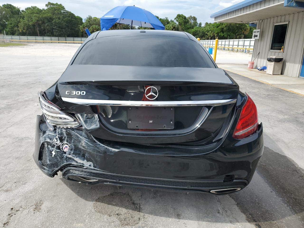 VIN 55SWF4JB3JU271393 2018 MERCEDES-BENZ C-CLASS no.6