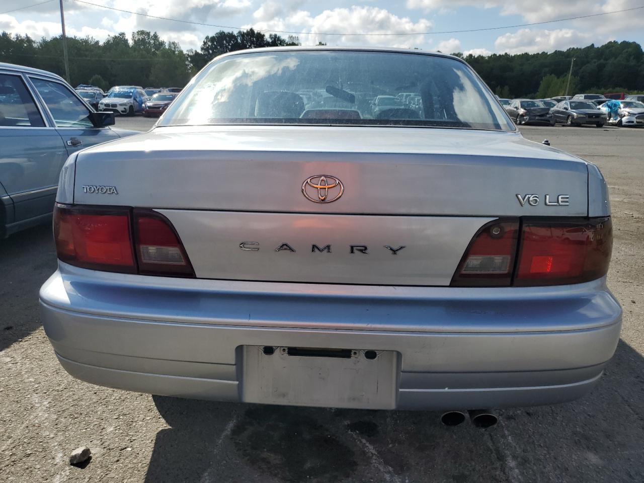 1995 Toyota Camry Le VIN: 4T1GK12E1SU113549 Lot: 67788264