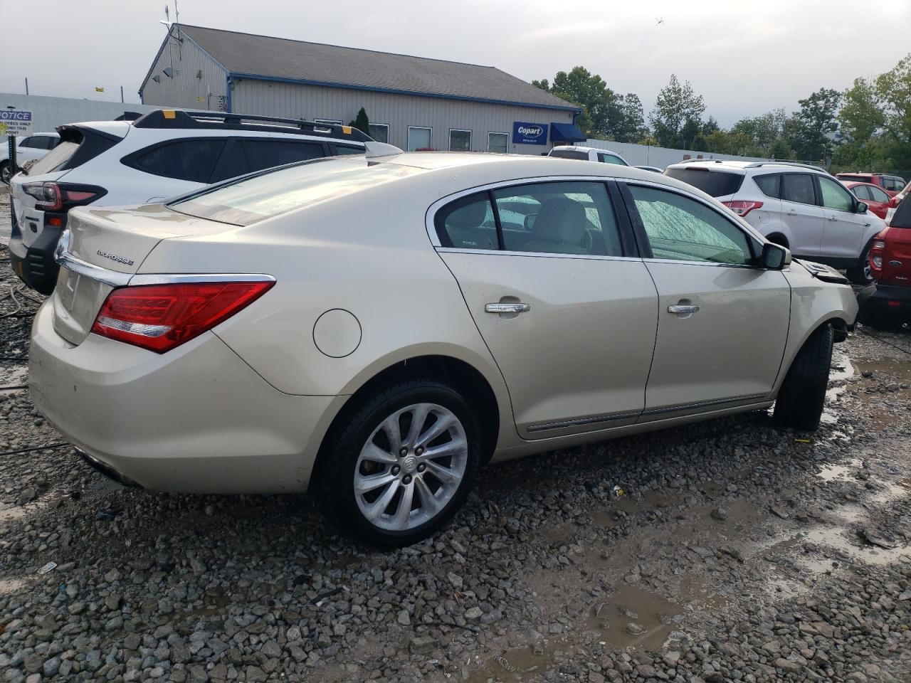 VIN 1G4GB5G35GF172727 2016 BUICK LACROSSE no.3