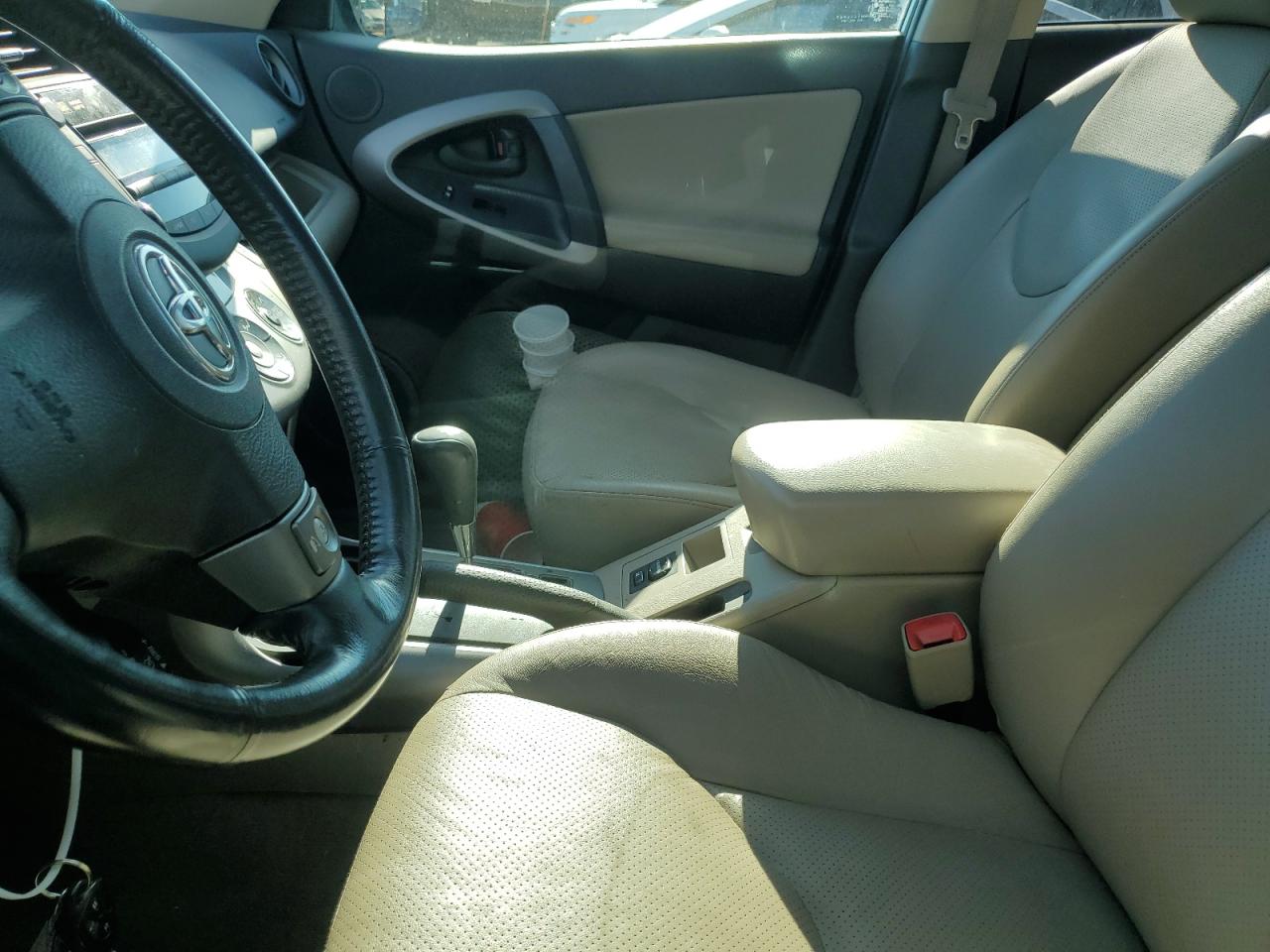 2008 Toyota Rav4 Limited VIN: JTMBK31V686043992 Lot: 66291214