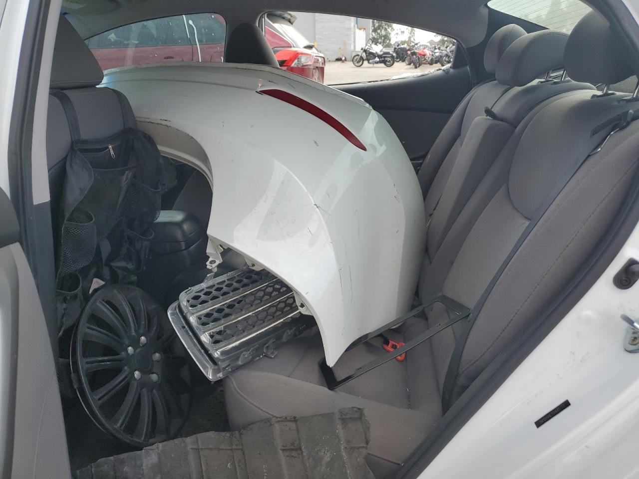 2016 Hyundai Elantra Se VIN: 5NPDH4AE1GH681777 Lot: 66211364