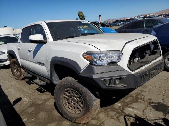  TOYOTA TACOMA 2023 Білий