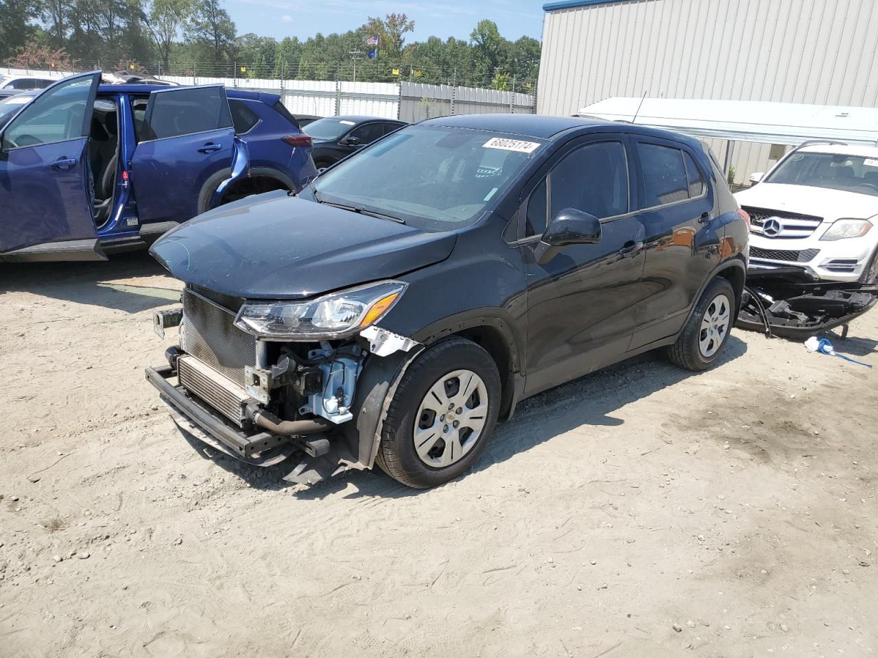 2018 Chevrolet Trax Ls VIN: 3GNCJKSBXJL396874 Lot: 68025174