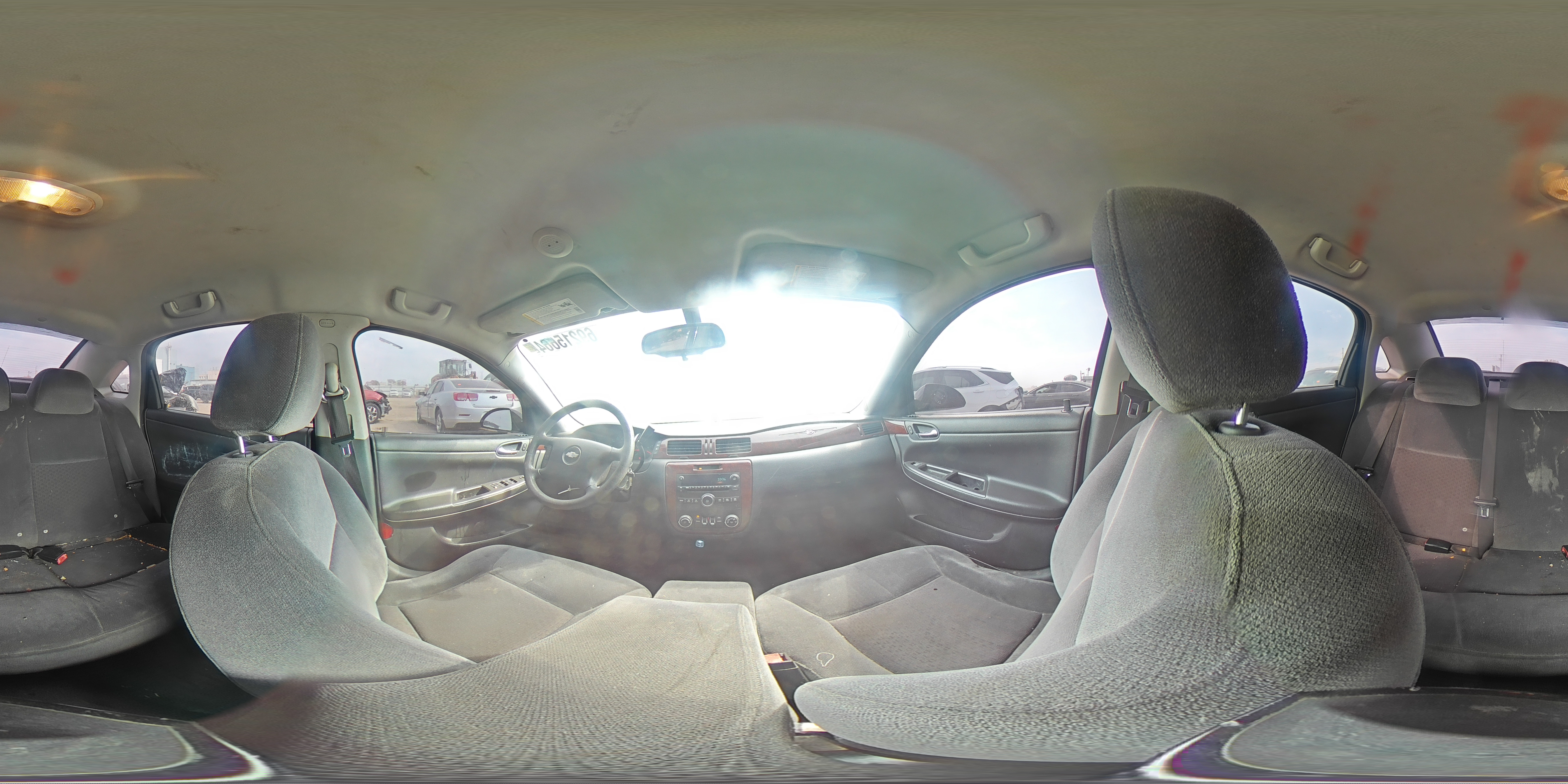 2010 Chevrolet Impala - Image 13