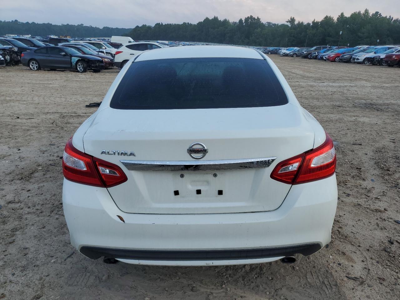 1N4AL3AP9HN321256 2017 Nissan Altima 2.5