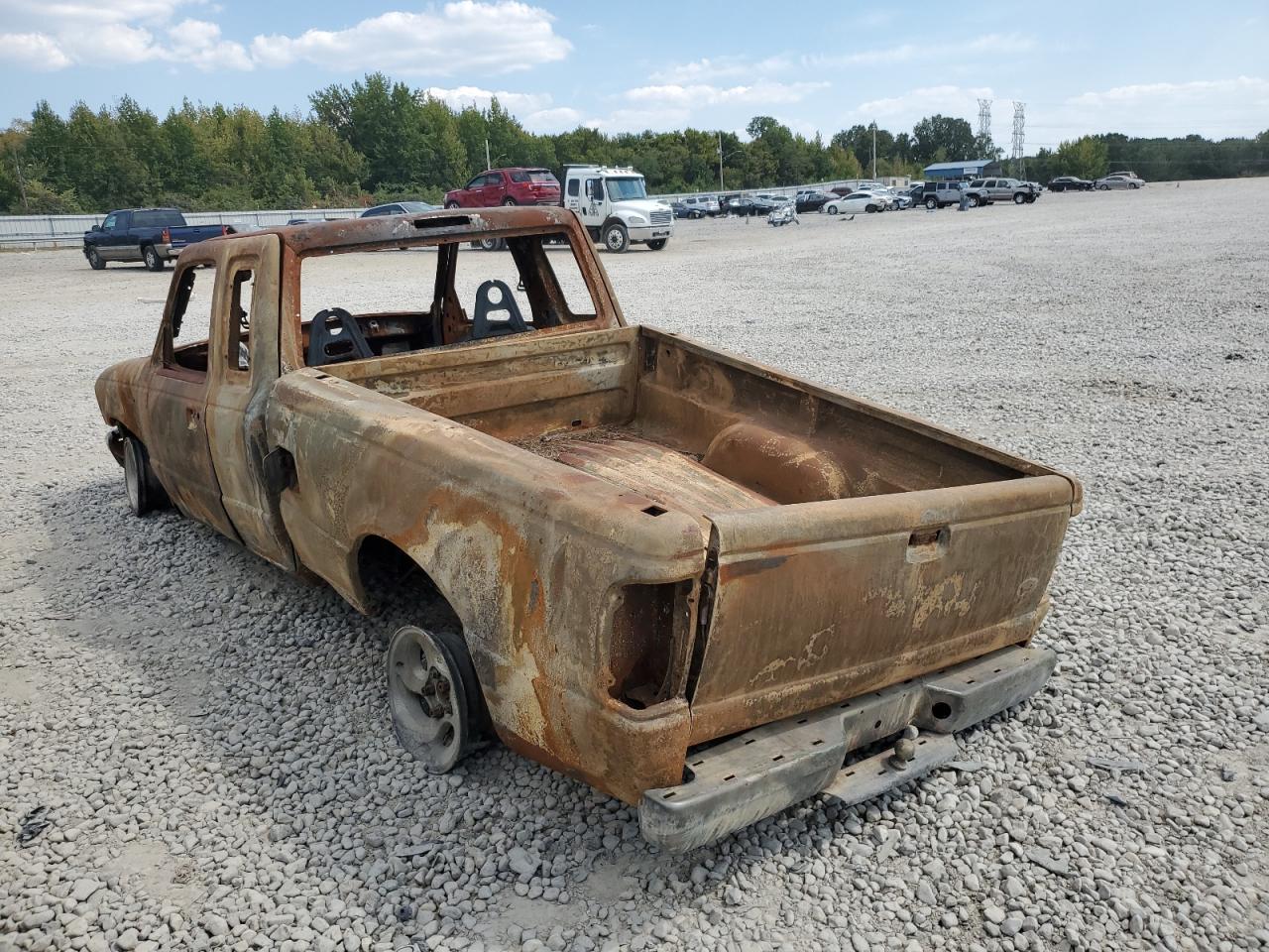1999 Ford Ranger - Image 2