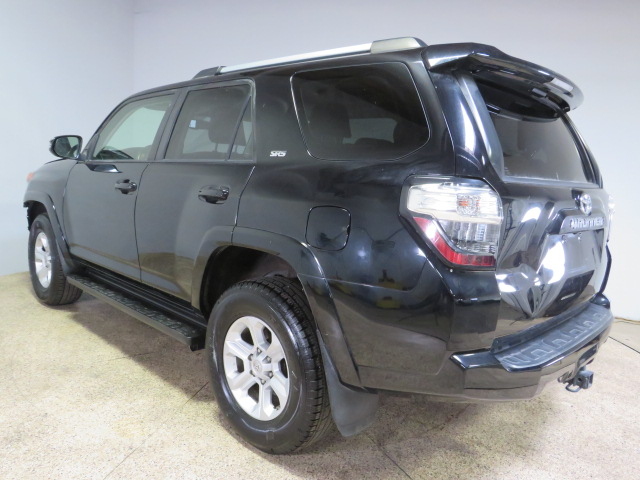 2019 Toyota 4Runner Sr5 vin: JTEBU5JR5K5656588