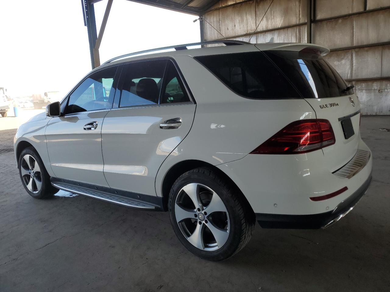 VIN 4JGDA0EB9GA682658 2016 MERCEDES-BENZ GLE-CLASS no.2