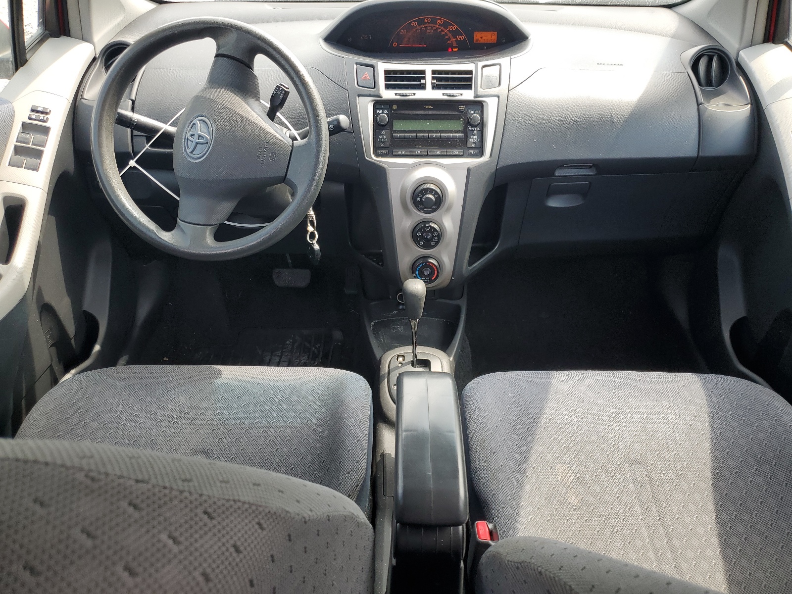 JTDKT4K32B5335216 2011 Toyota Yaris