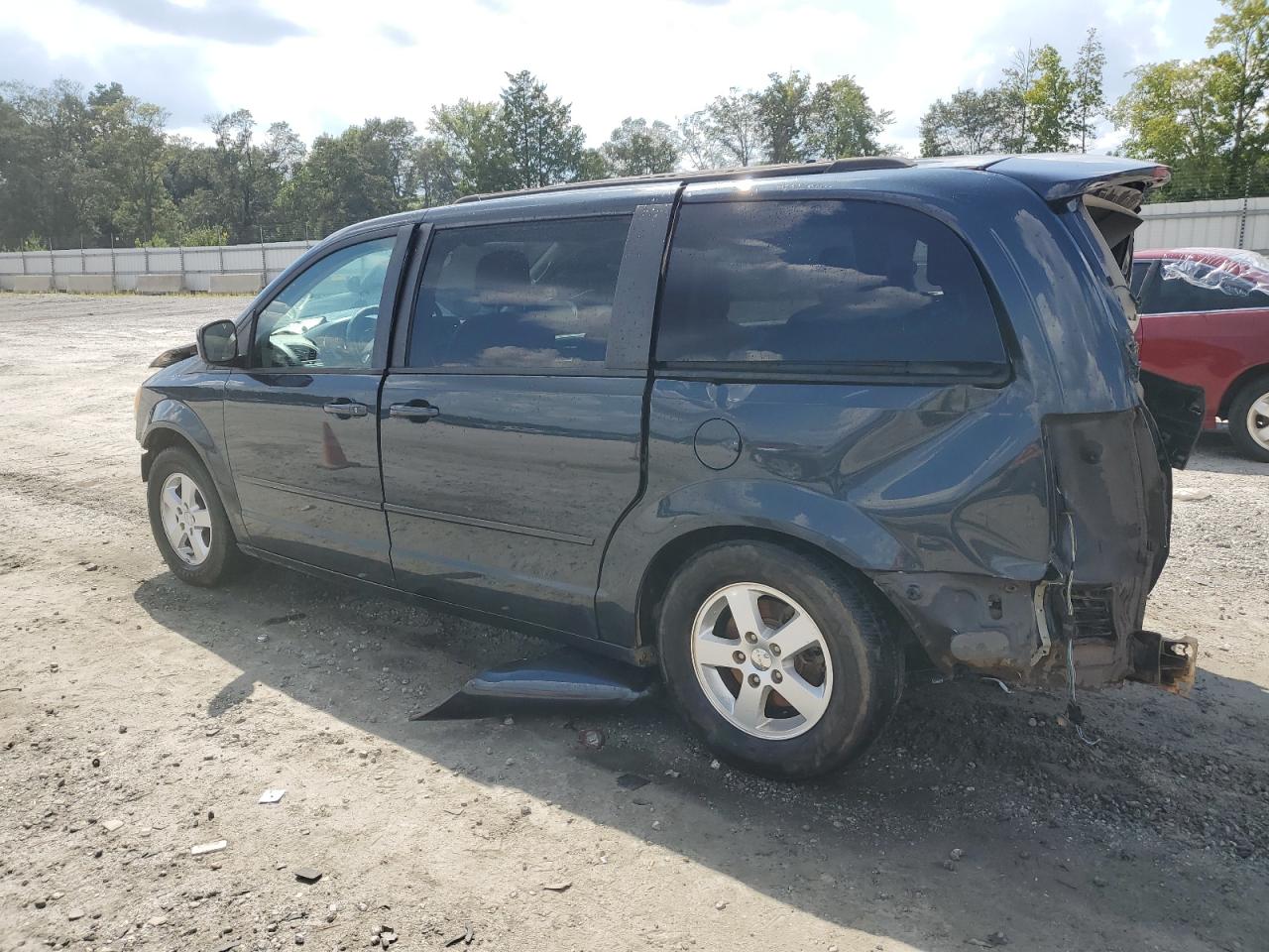 2013 Dodge Grand Caravan Sxt VIN: 2C4RDGCG5DR611134 Lot: 67319034