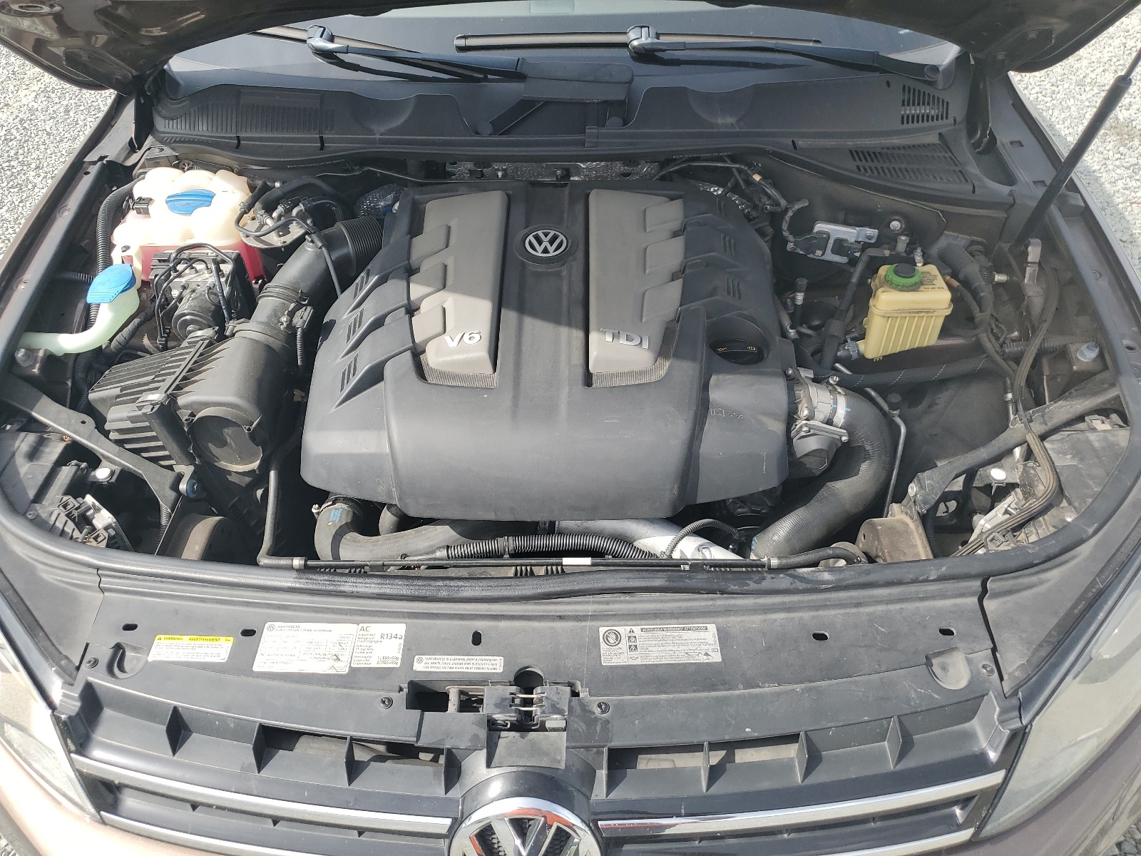 WVGEP9BP5DD007536 2013 Volkswagen Touareg V6 Tdi