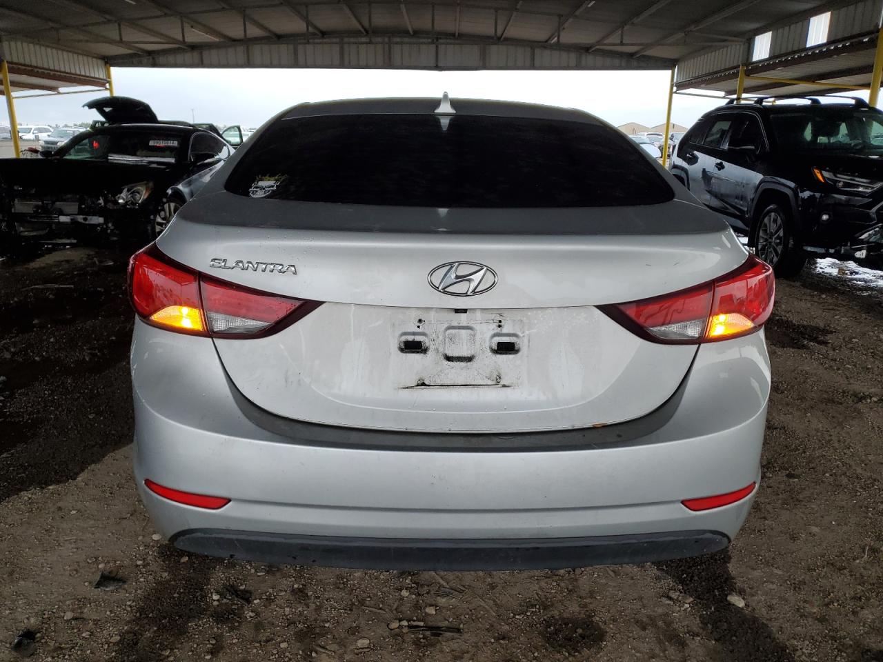 5NPDH4AE2FH594940 2015 Hyundai Elantra Se