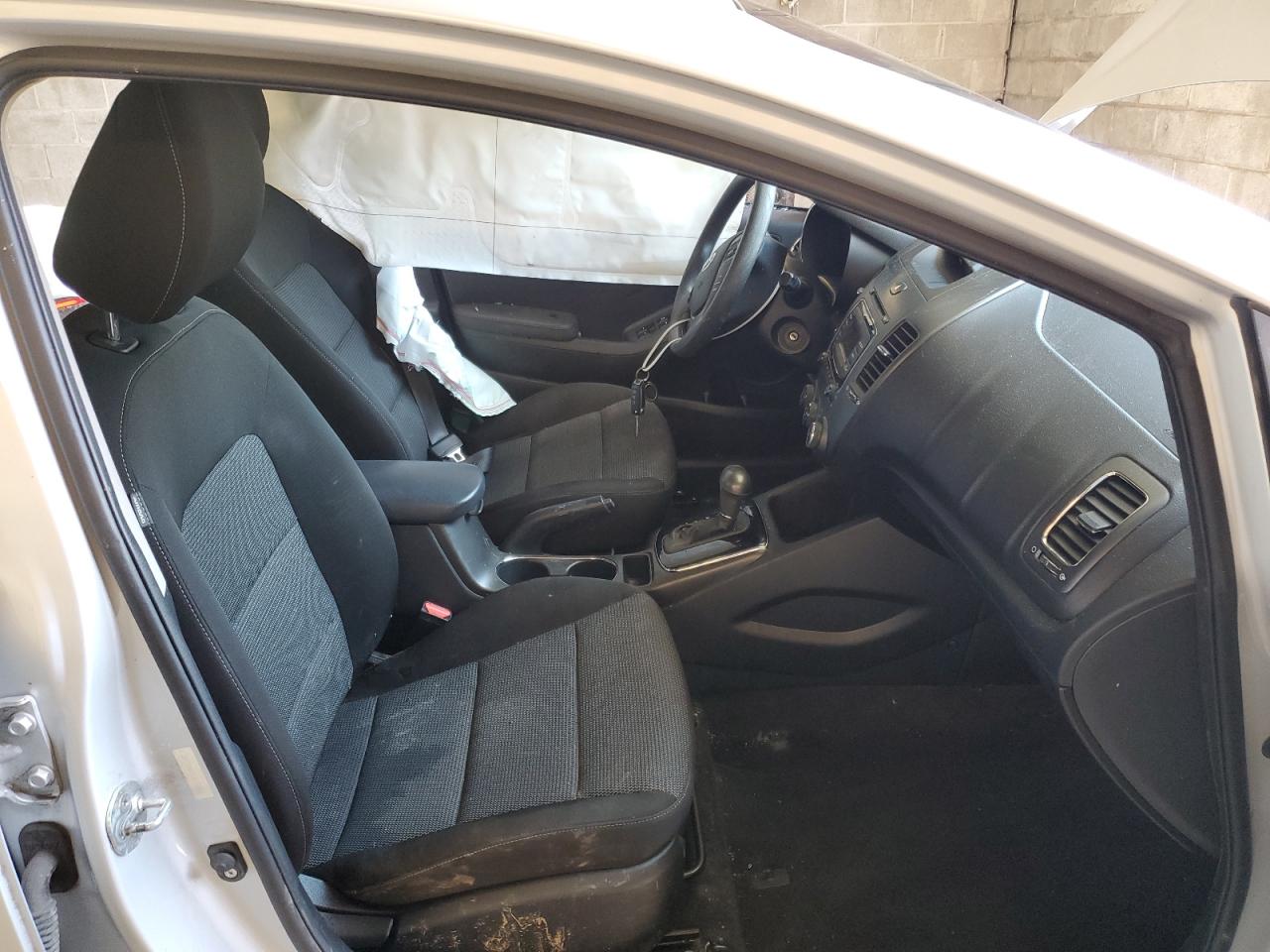 2018 Kia Forte Lx VIN: 3KPFK4A74JE192801 Lot: 66320804