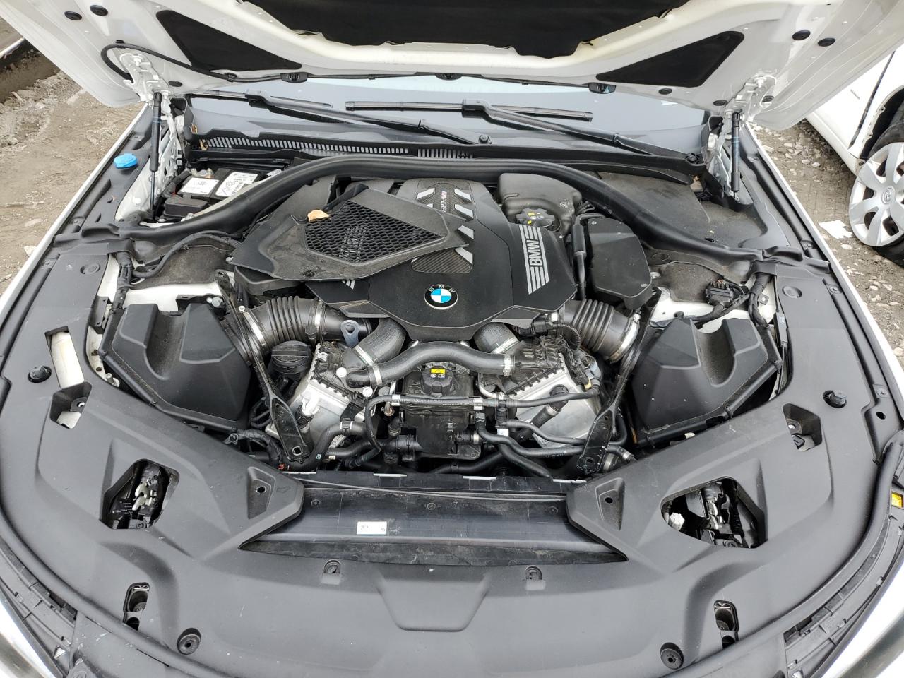 WBAGV8C03NCJ56725 2022 BMW M850Xi