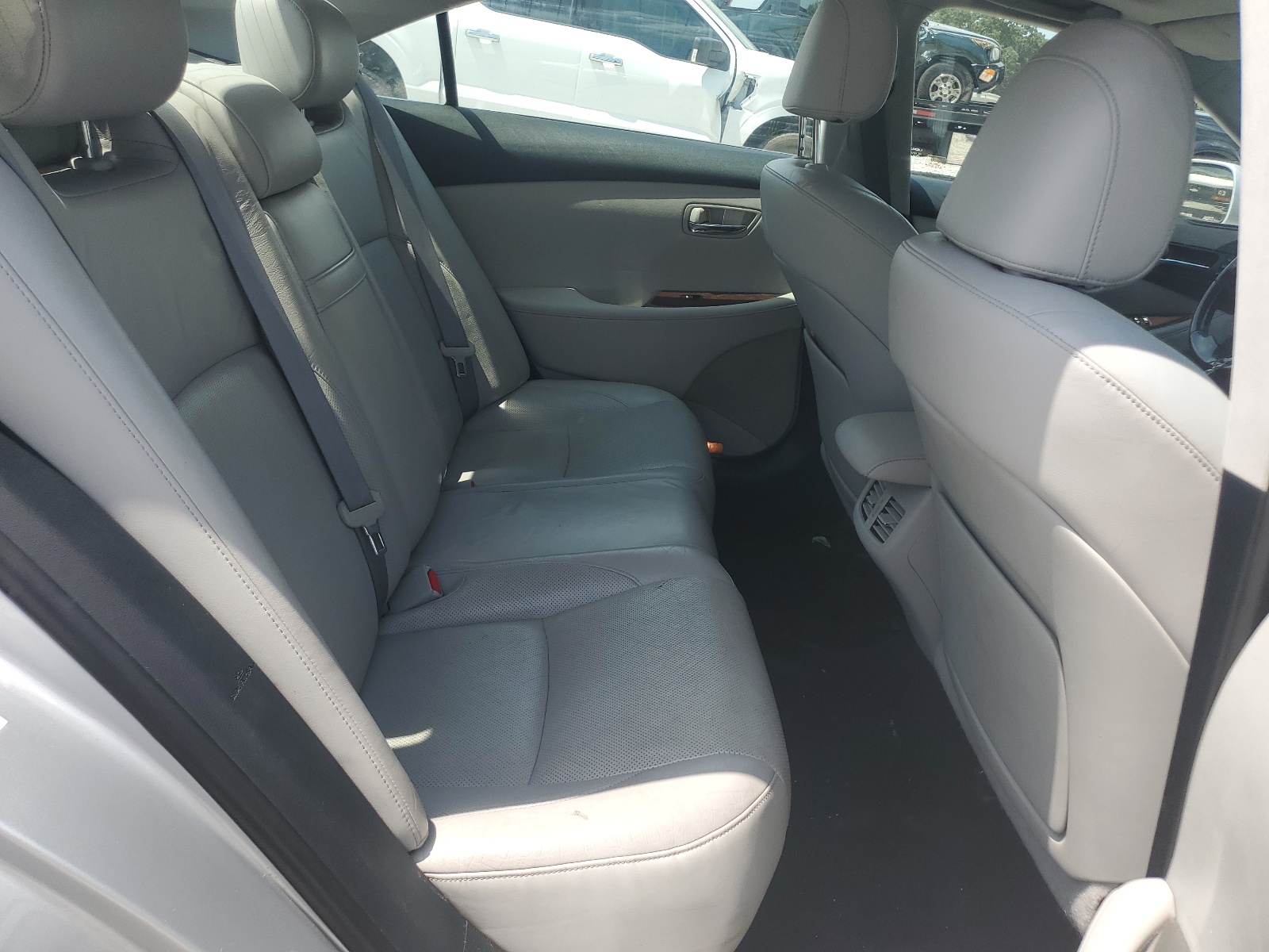 JTHBK1EG6A2396020 2010 Lexus Es 350