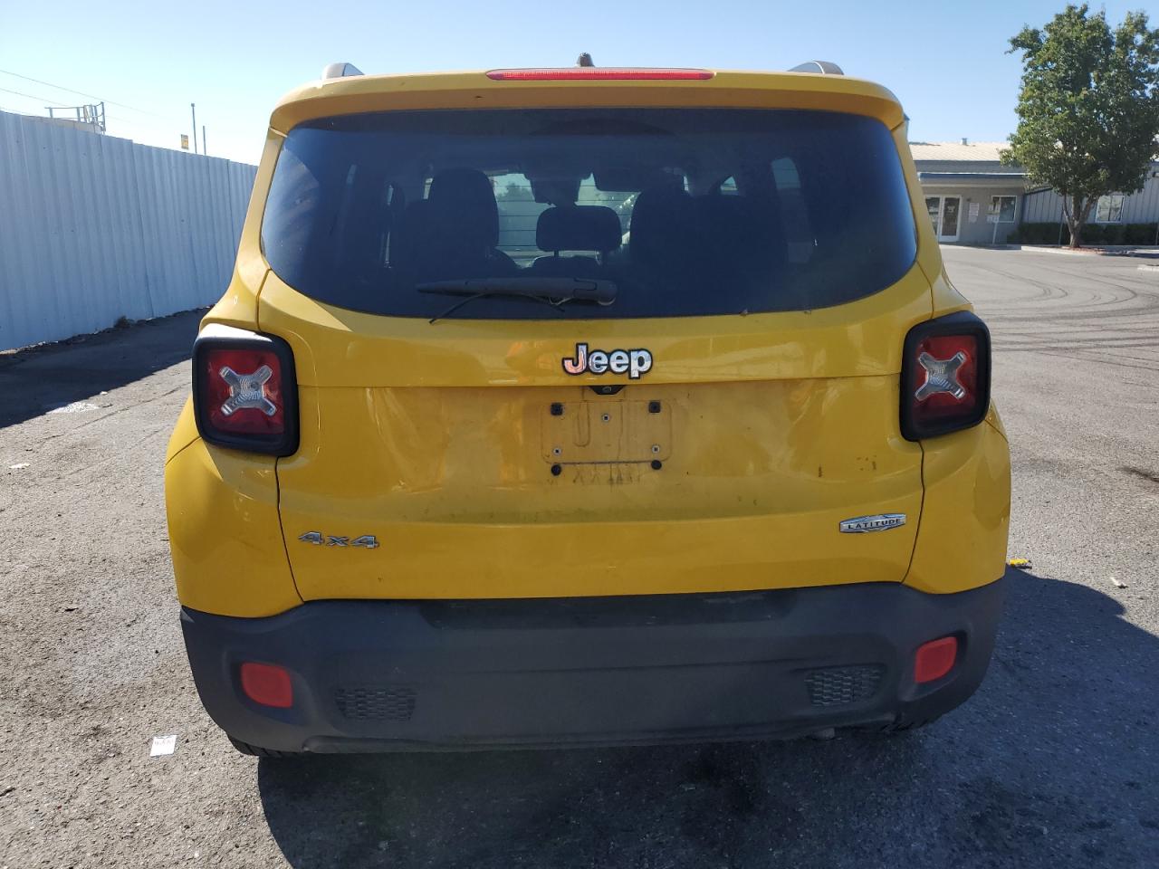 2015 Jeep Renegade Latitude VIN: ZACCJBBT2FPB40034 Lot: 68862114