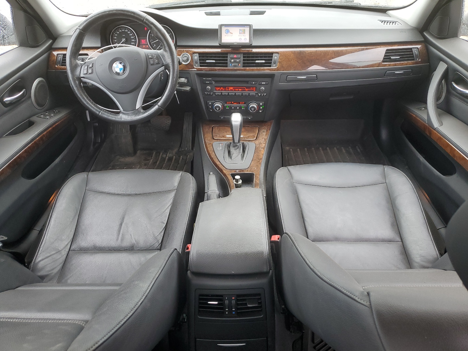 WBAPL33519A404041 2009 BMW 335 Xi