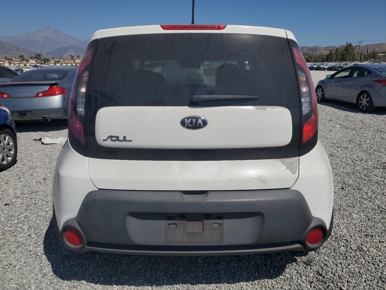 KNDJN2A28G7320704 2016 Kia Soul