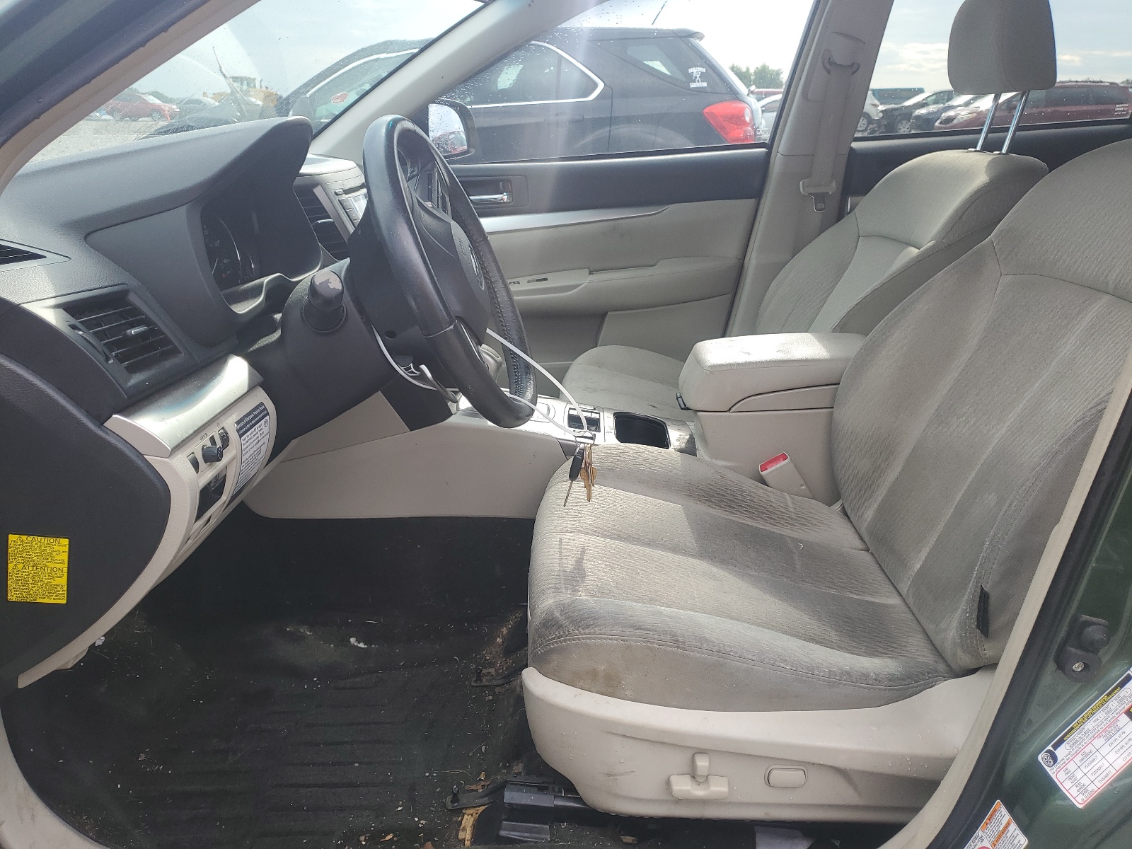 4S4BRCCC8C3243186 2012 Subaru Outback 2.5I Premium