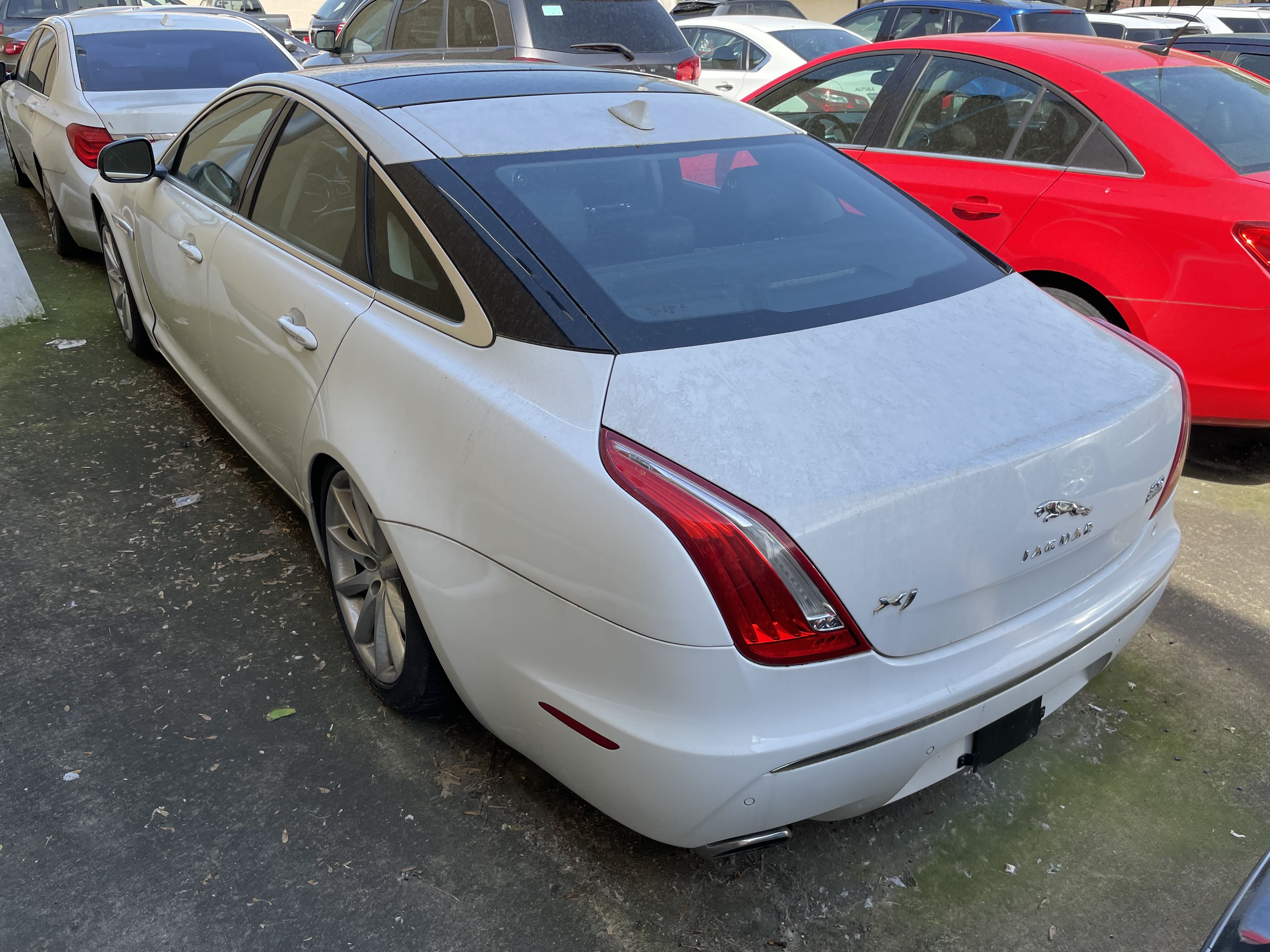 2013 Jaguar Xj vin: SAJWJ1CD7D8V49599