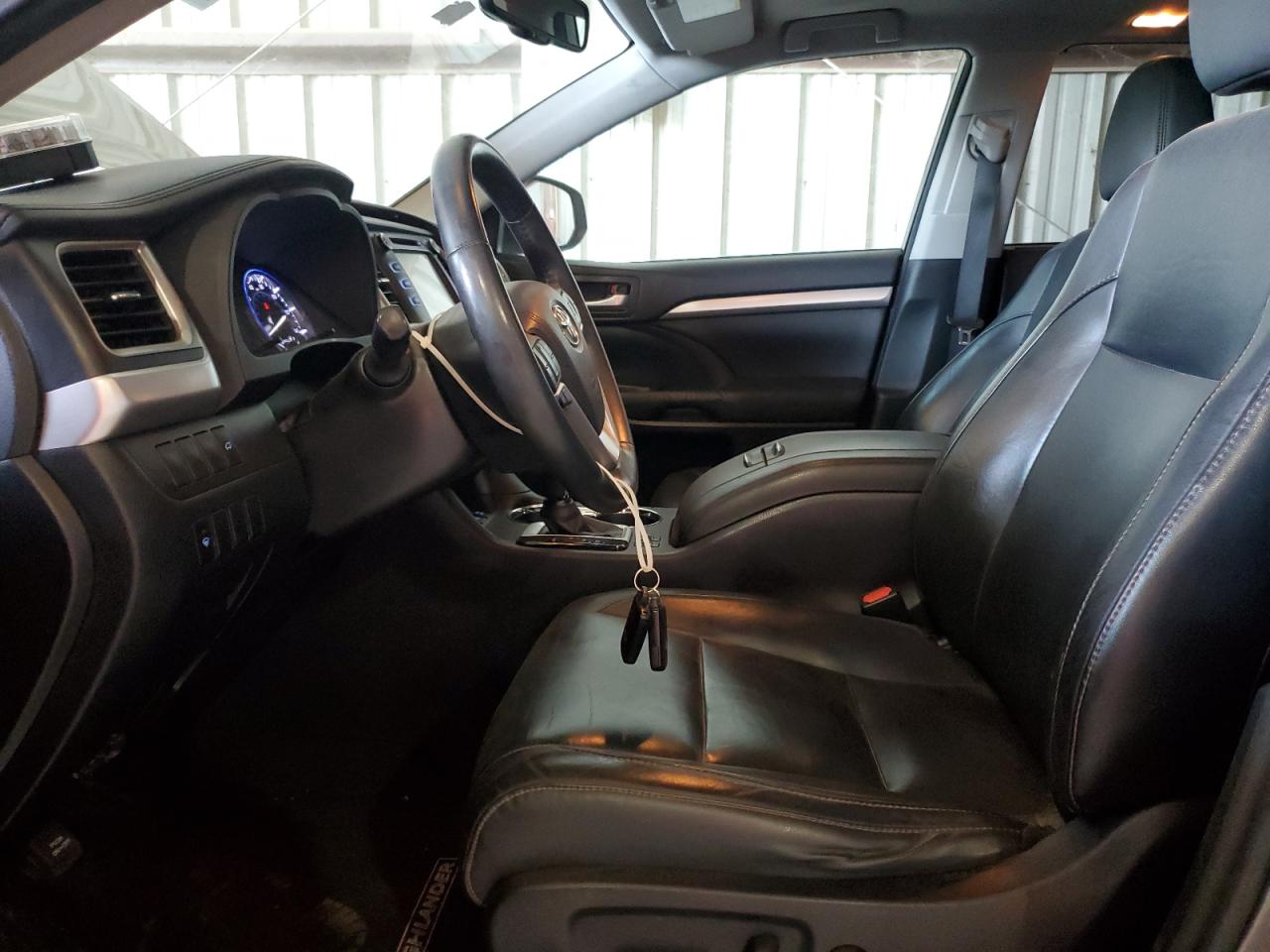 2015 Toyota Highlander Xle VIN: 5TDJKRFH6FS215081 Lot: 66428204