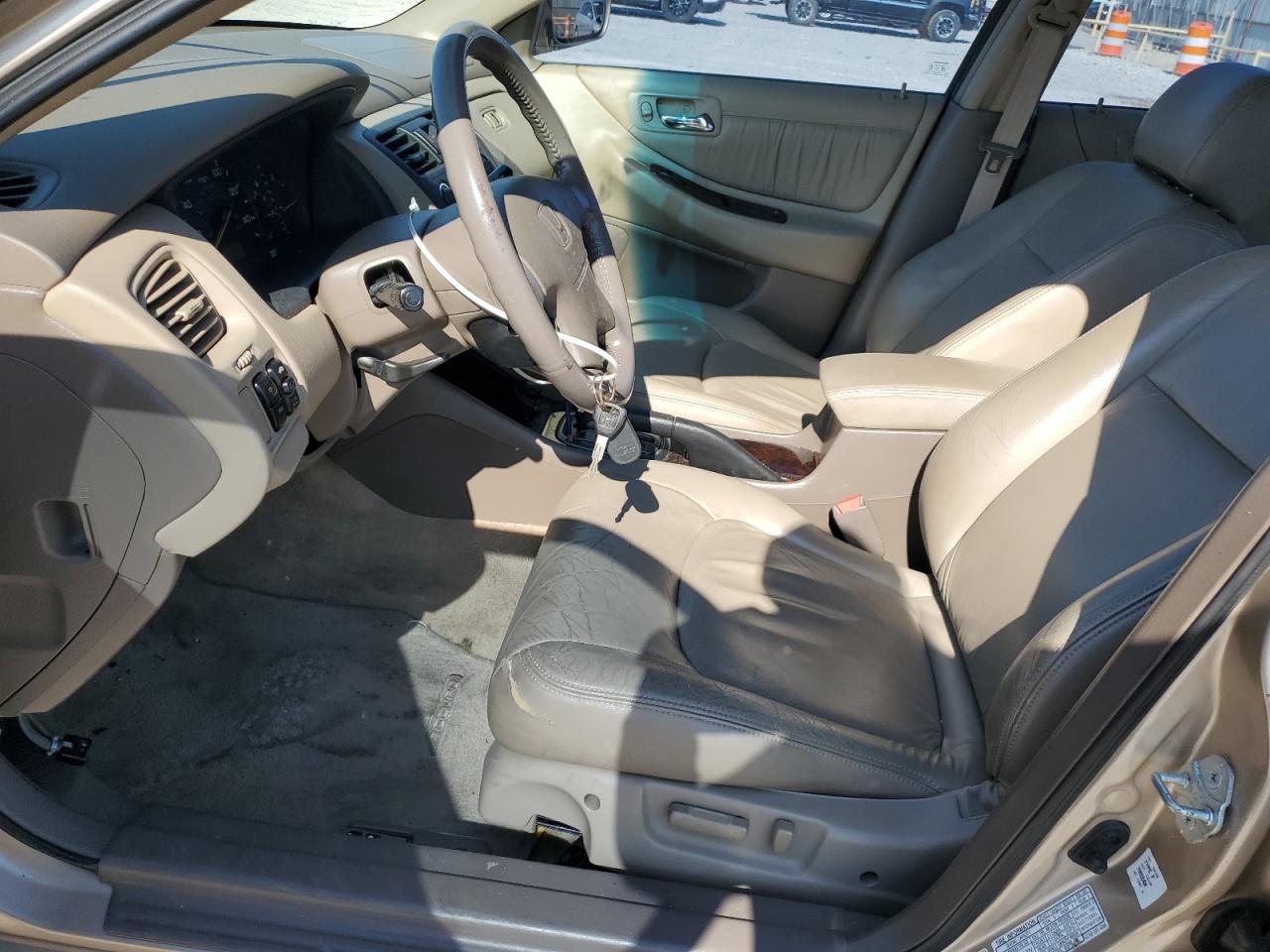 2001 Honda Accord Ex VIN: 1HGCG16511A046144 Lot: 67209644