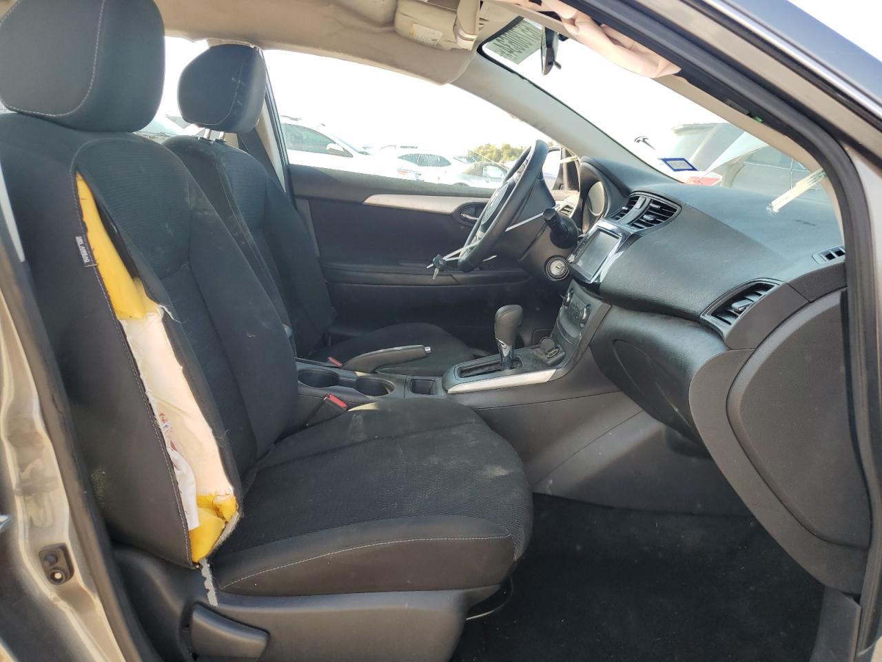 3N1AB7AP9KY241005 2019 Nissan Sentra S