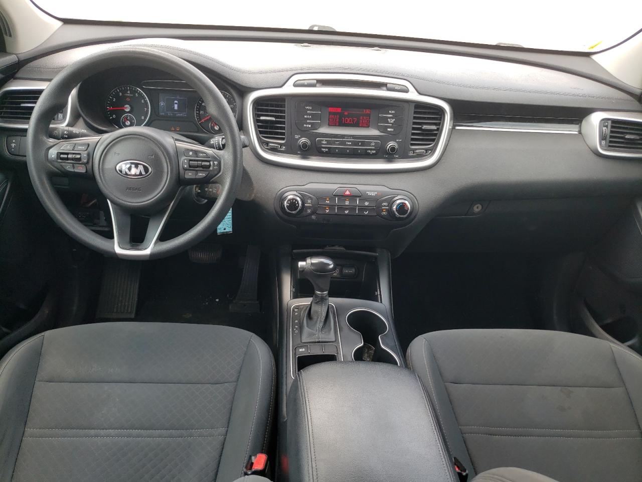 5XYPG4A32HG221258 2017 Kia Sorento Lx