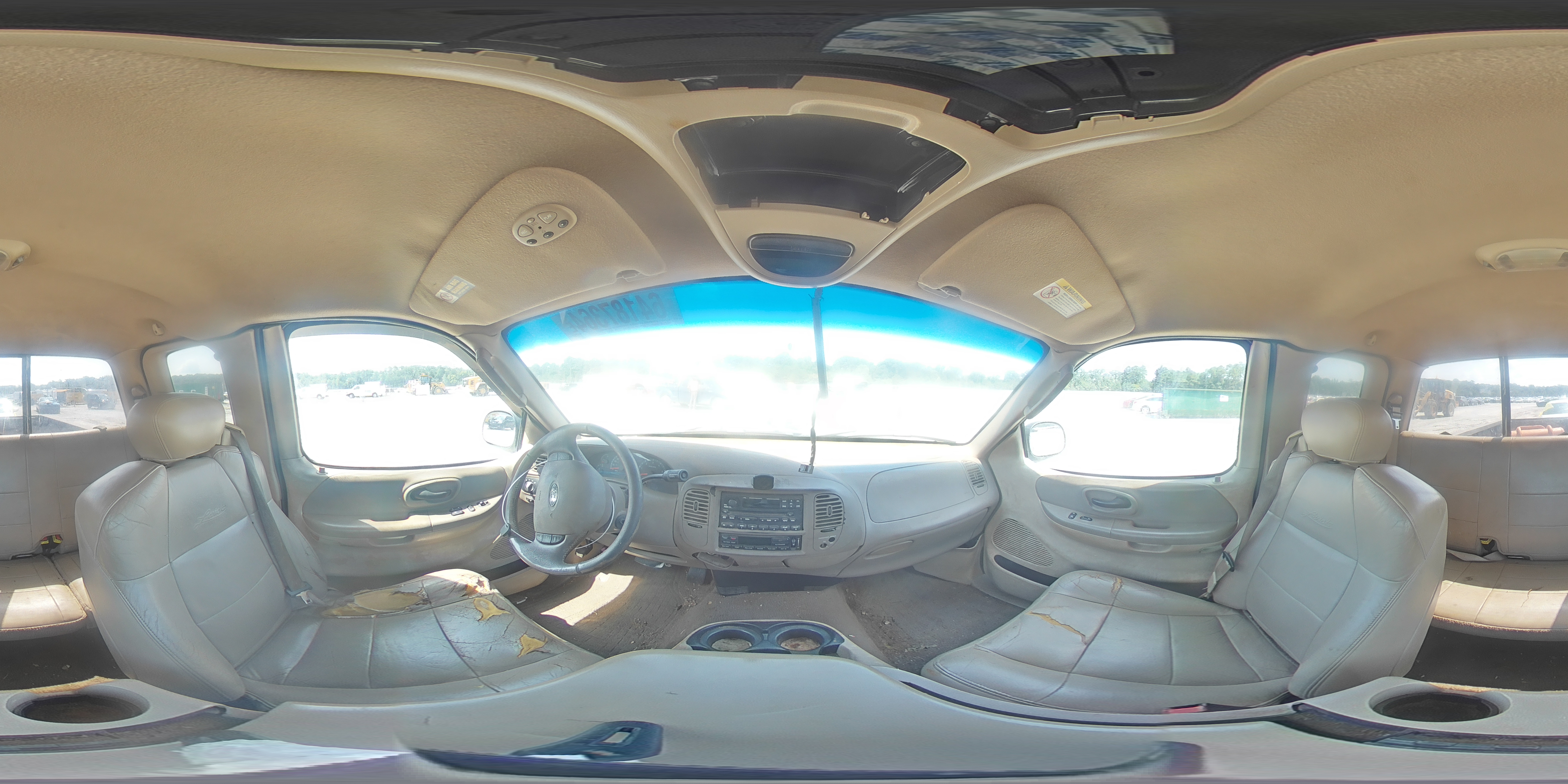 2002 Ford F150 VIN: 2FTRX07L82CA94269 Lot: 64187364