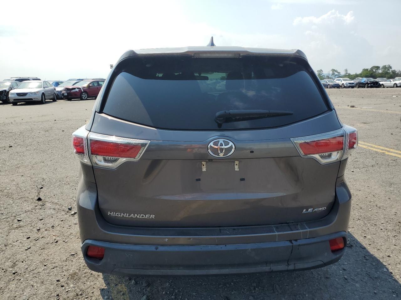 2016 Toyota Highlander Le VIN: 5TDBKRFH4GS253799 Lot: 65052584