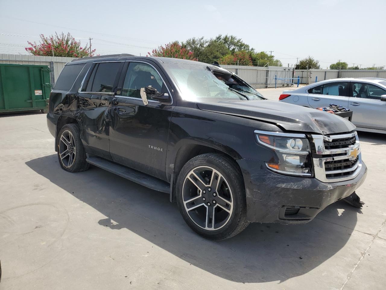 2019 Chevrolet Tahoe - Image 4