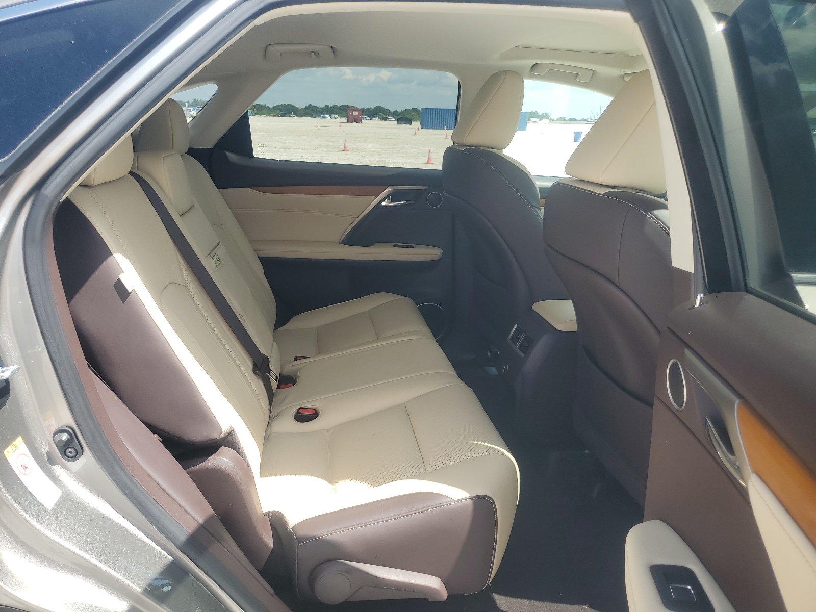 2T2ZZMCA2JC115890 2018 Lexus Rx 350 Base