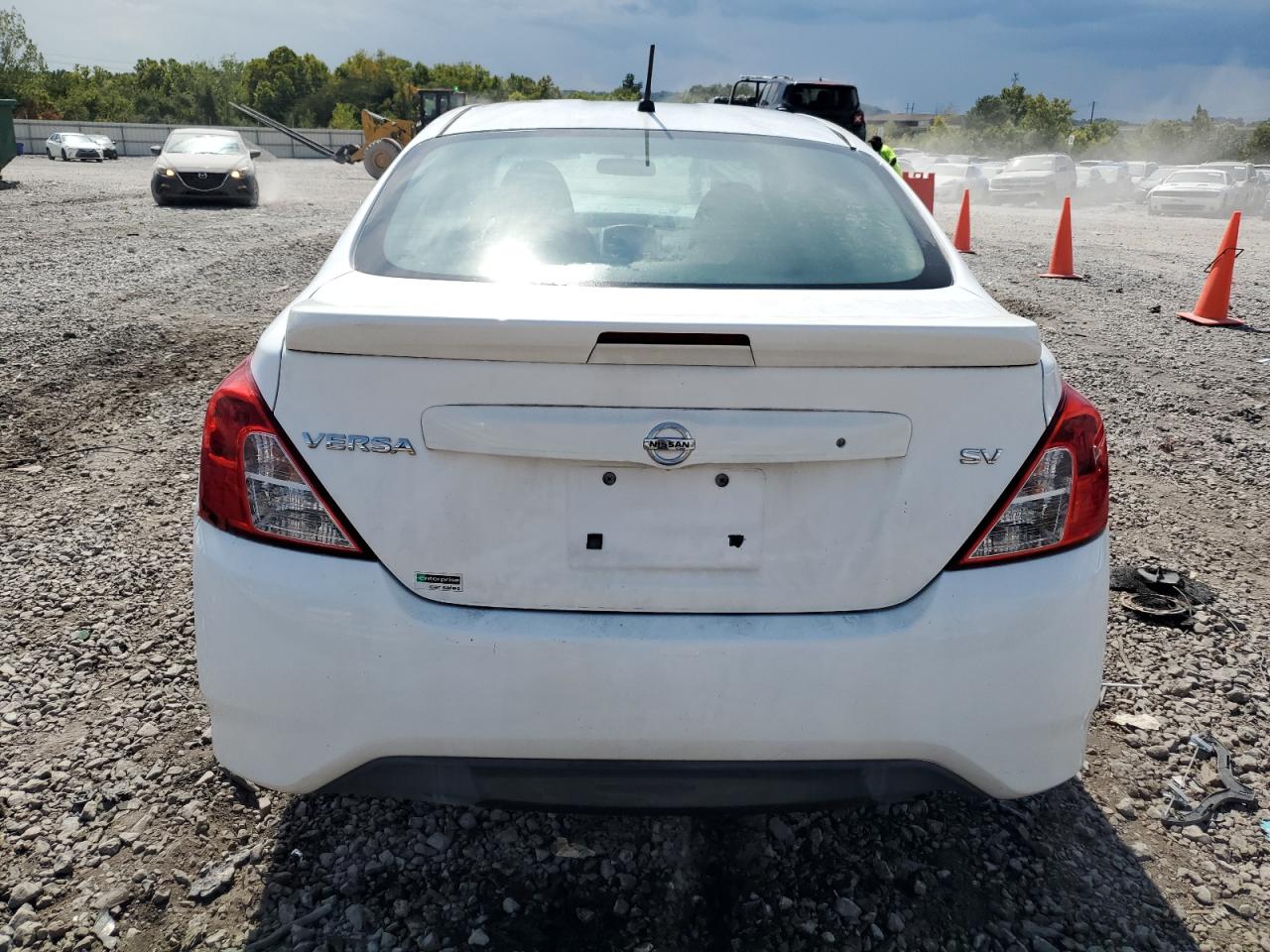 2018 Nissan Versa S VIN: 3N1CN7AP4JK396904 Lot: 69633854