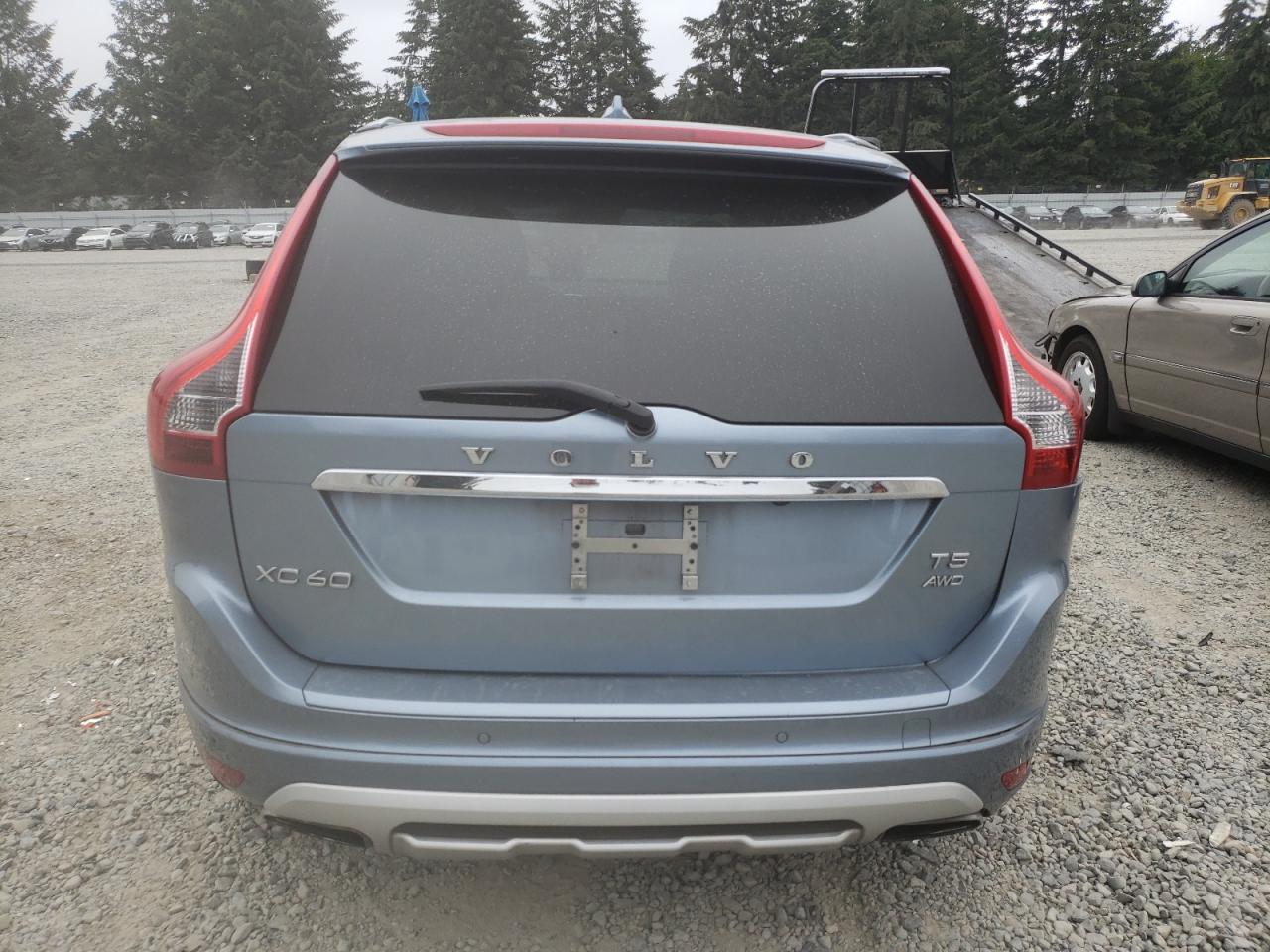 YV440MRRXH2078115 2017 Volvo Xc60 T5 Dynamic