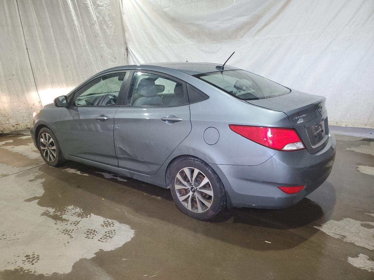 KMHCT4AE7HU360601 2017 HYUNDAI ACCENT - Image 2