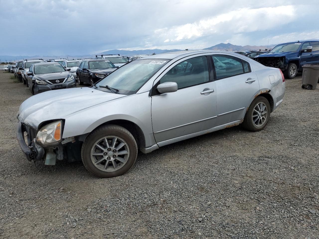 2004 Mitsubishi Galant - Image 1