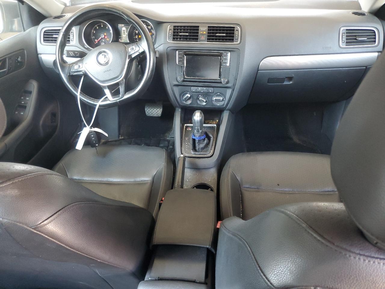 2017 Volkswagen Jetta Se VIN: 3VWDB7AJ8HM329661 Lot: 66740864