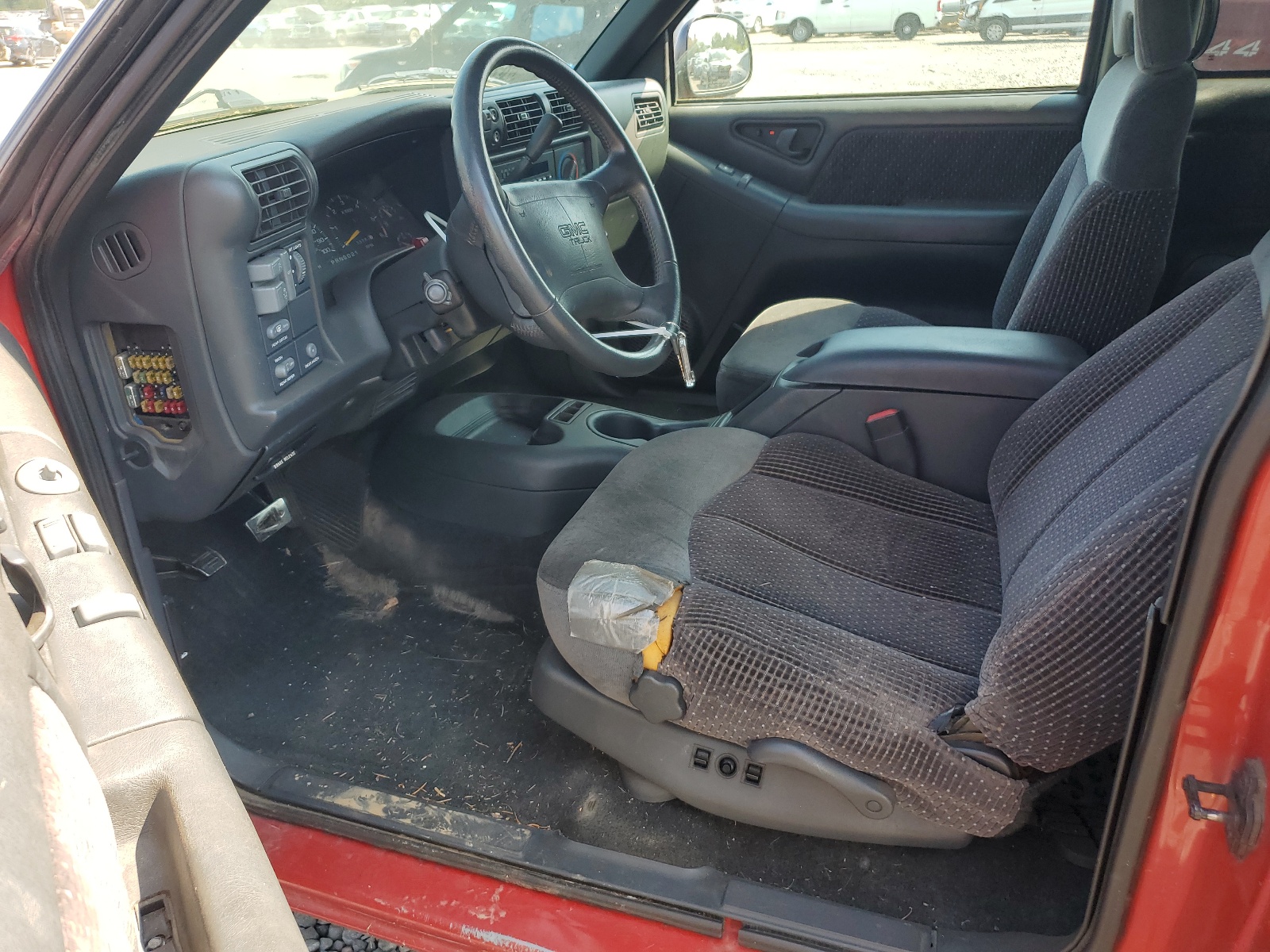 1GKCT18W3SK539288 1995 GMC Jimmy