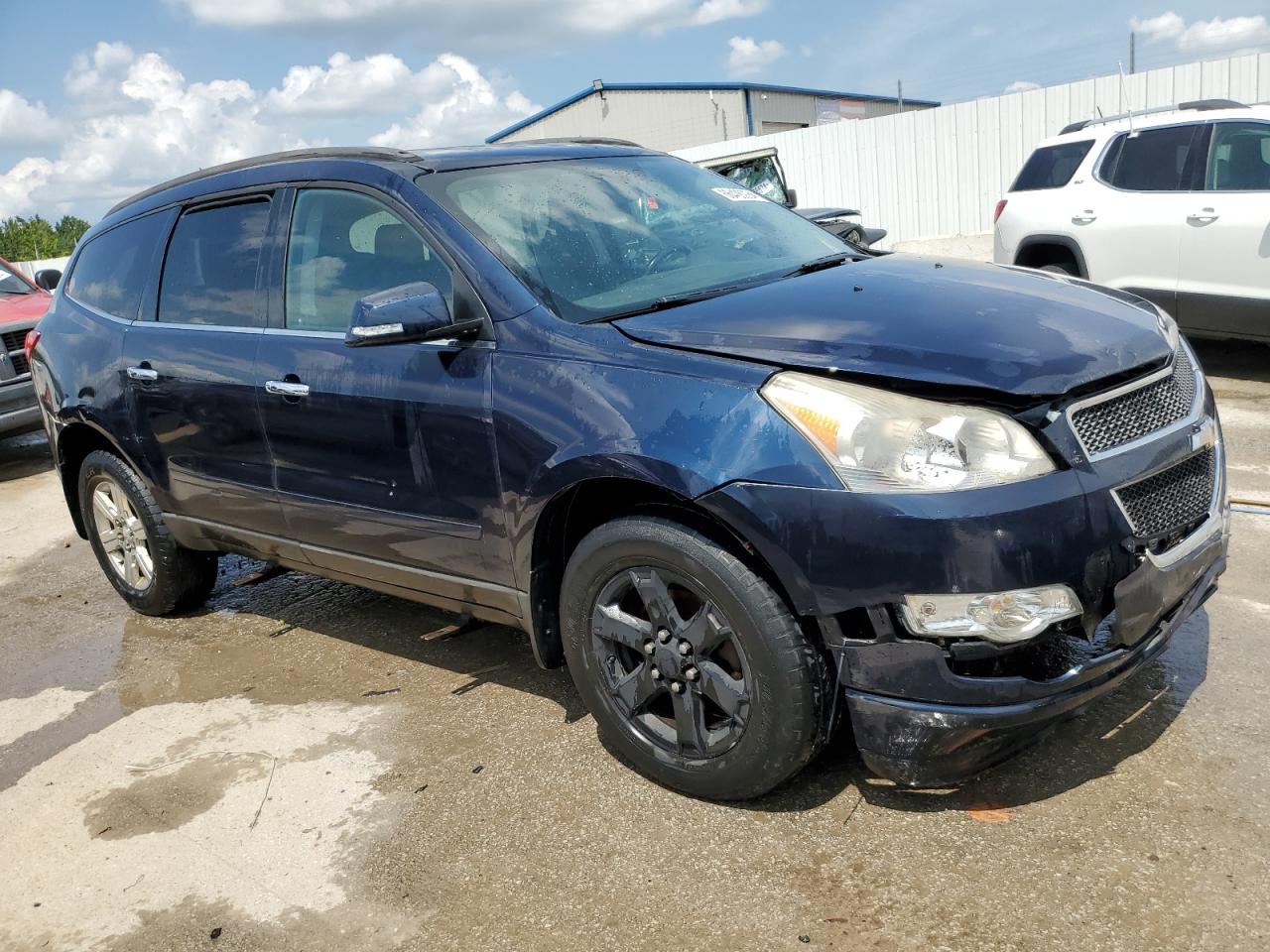 2011 Chevrolet Traverse - Image 4