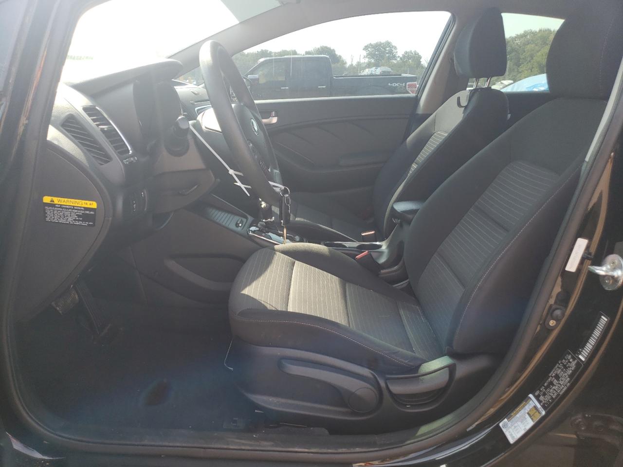 2017 Kia Forte Lx VIN: 3KPFL4A7XHE102896 Lot: 65515164