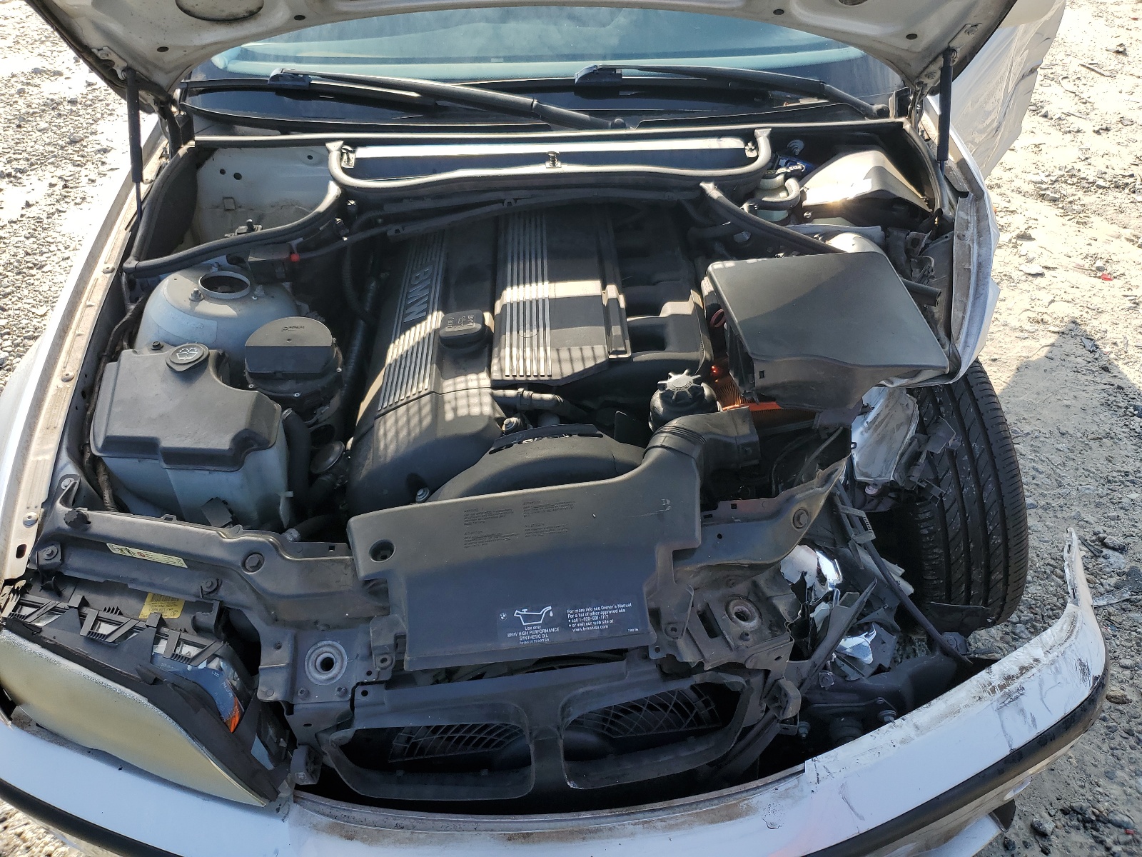 WBAET37473NJ28795 2003 BMW 325 I