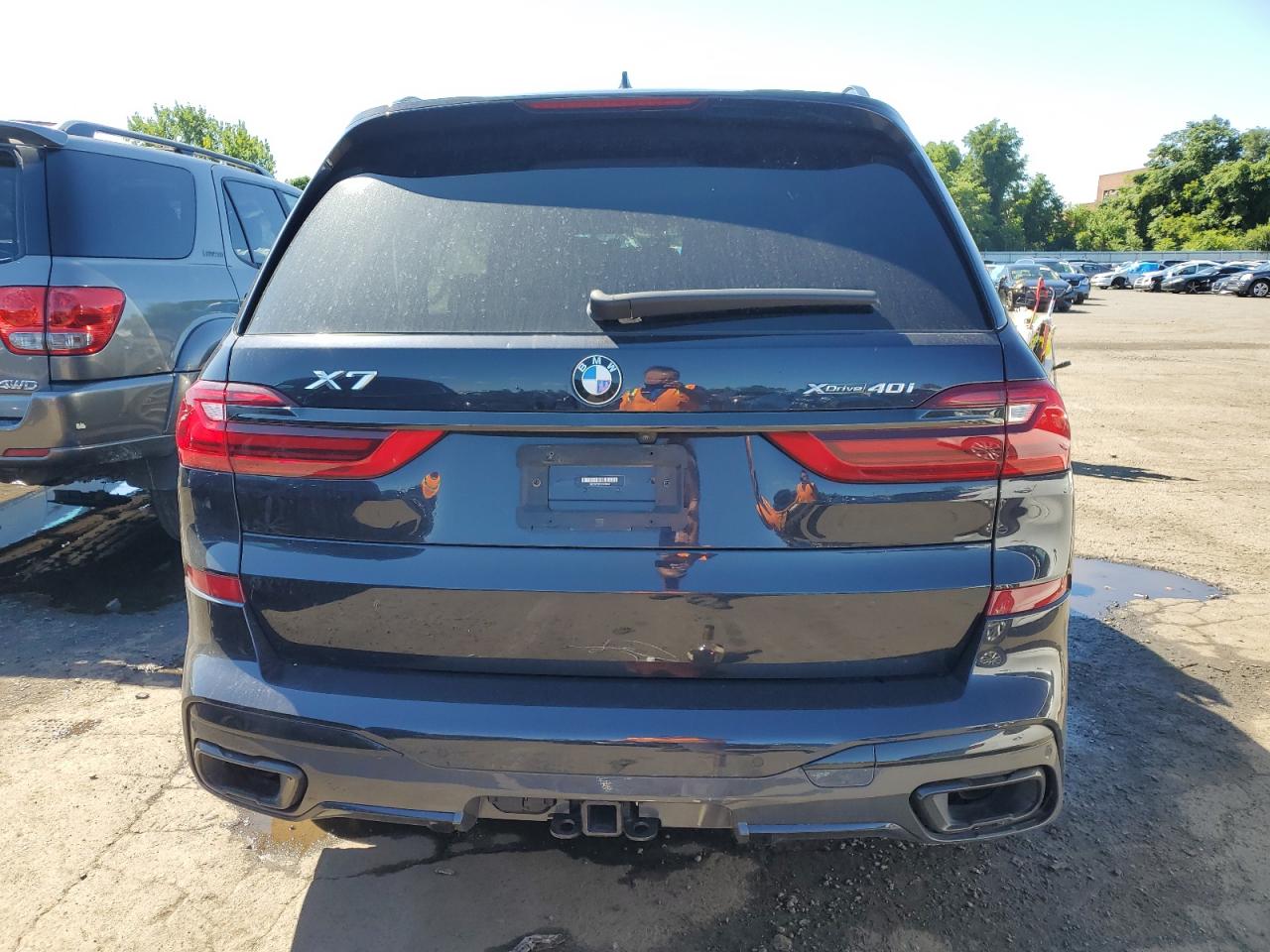 5UXCW2C03N9L08641 2022 BMW X7 xDrive40I