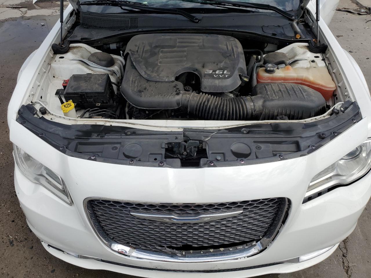 2C3CCAKG0GH208491 2016 Chrysler 300C