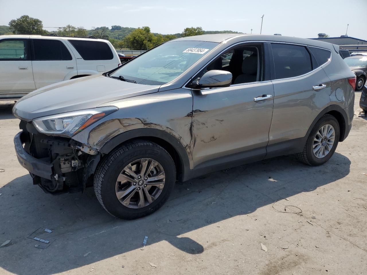 5XYZT3LB9GG322637 2016 HYUNDAI SANTA FE - Image 1