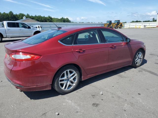 Sedans FORD FUSION 2015 Czerwony