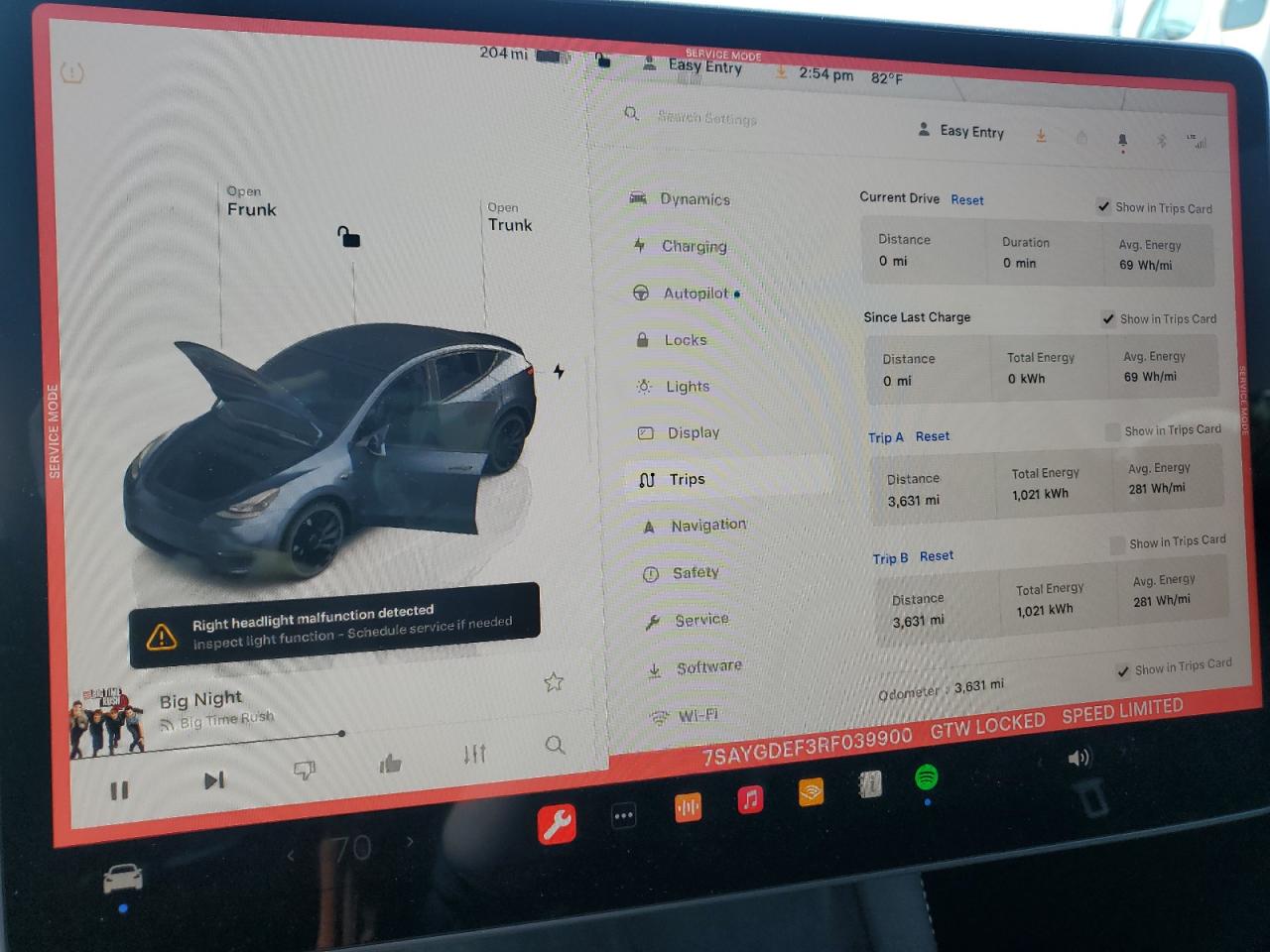 7SAYGDEF3RF039900 Tesla Model Y  9