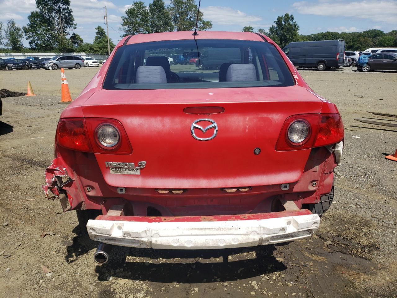 JM1BK12F341110373 2004 Mazda 3 I